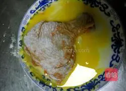 Illustration of how to make Pipa chicken legs 5