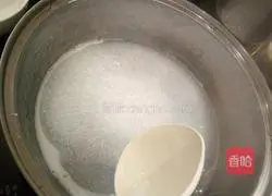 Illustration of how to make fruit crystal cake 2