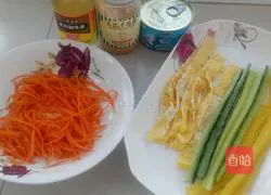 Illustration of how to make tuna sushi 3