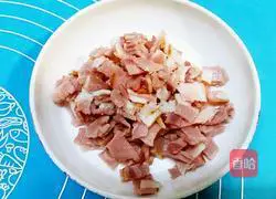 Illustration of how to make tuna pizza 5