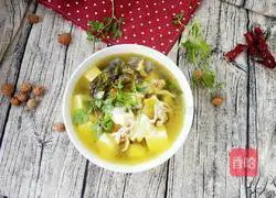 Illustration of how to make pickled cabbage and tofu soup 11