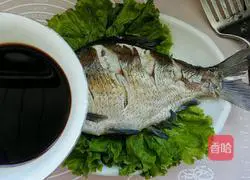 Illustration of how to make steamed Wuchang fish 12