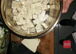 Illustration of making tofu with moss 1