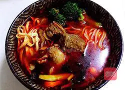 Illustration of how to make beef noodles 18