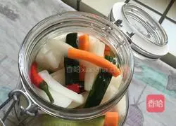 Illustration of how to make simple homemade kimchi 8