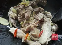 Illustration of how to make ginger duck casserole 7