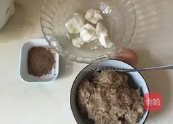 Illustration of how to make homemade pot helmets 7