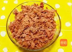 Tuna Pizza Recipe Illustration 6