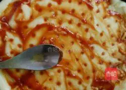 Bacon Illustration of how to make pizza 3