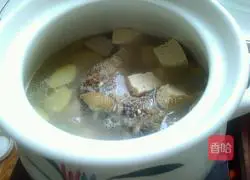 Illustration of how to make fish head and frozen tofu casserole 9