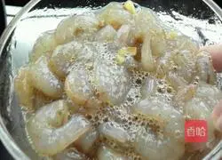 Illustration of how to make crystal shrimp 5