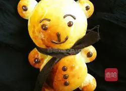 Illustration of how to make bear bread 10