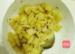 Gourd Chicken and Potato Pizza Recipe Illustration 5