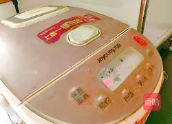 Illustration of How to Make Spring Flowers Bloom 15