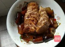 Illustration of how to make pork with pickles and pork rinds 7