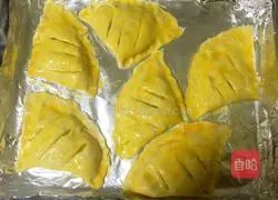 Indian Flying Cake Pineapple Pie Recipe Illustration 12