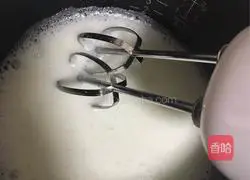 Illustration of how to steam cake in rice cooker 10