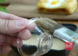 Illustration of how to make chicken cakes at Seoul Night Market 5