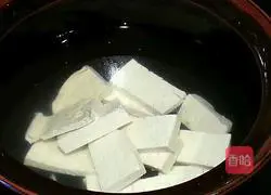 Illustration of how to make cabbage, tofu and meatballs 3