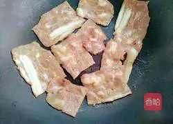 Illustration of how to make bacon and winter melon clips 7