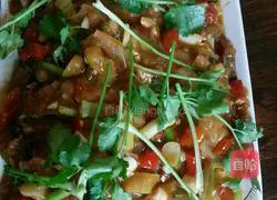 Illustration of spicy and sour pickled fish 12