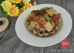 Illustration of how to make noodles with noodles 11