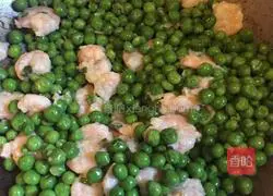  Illustration of how to make fried peas and shrimps 6