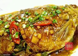 Illustration of braised Wuchang fish 10