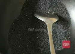 Illustration of how to make sesame candy hedgehog buns 5