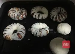 Illustration of how to make bean paste bread 12