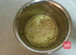 Illustration of how to make egg and potato shredded cake 5