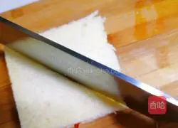 Illustration of how to make egg and ham sandwich 11