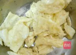 Illustration of how to make stir-fried musu pork 3