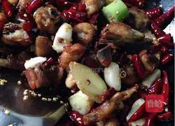 Illustration of how to make spicy chicken 11