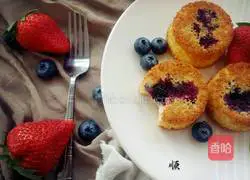 Blueberry Popped Coconut Sponge Cake Recipe Illustration 11