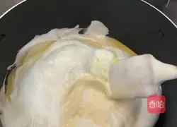 Chiffon Cake Recipe Illustration 7