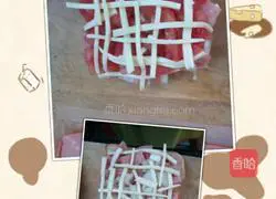 Bread Tomato Bacon Pizza Recipe Illustration 5