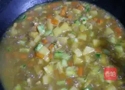 Illustration of how to make curry chicken rice 12