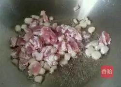 Illustration of how to make northwest mutton noodles 2