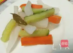 Pictures of how to make kimchi 8