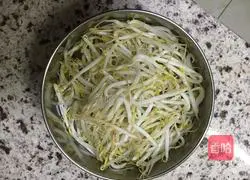 Ultra-simplified version of homemade braised noodles illustration 4