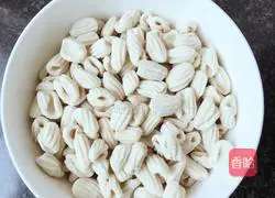 Illustration of home-style braised sesame seeds 9