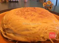 Illustration of how to make Spanish spaghetti omelette 12