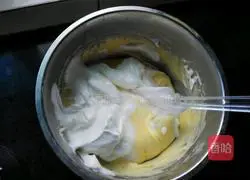 Cheese Chiffon Cake Recipe Illustration 13