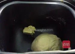 Illustration of how to make sausage bread 4