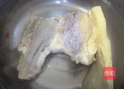 Illustration of how to make fried bacon with wild Artemisia arborescens 1