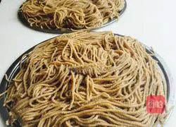 Illustration of how to make cold noodles 7