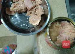 Tuna Salad Recipe Illustration 3