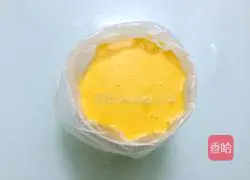 Illustration of how to make cake donuts 11