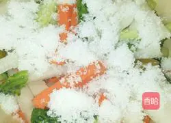 Pictures of how to make kimchi 4